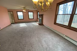 574 Town St, East Haddam, CT 06469 - Photo 3