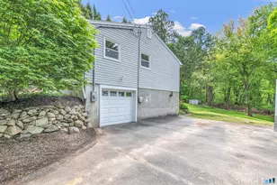 7 Longview Rd, Newtown, CT 06482 - Photo 37