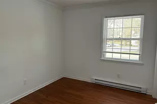 33 Loughran Ave, Stamford, CT 06902 - Photo 11