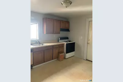 486 Prospect Avenue, Hartford, CT 06105 - Photo 17