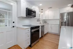 47 Flagg Rd, West Hartford, CT 06117 - Photo 7