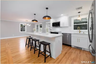 47 Flagg Road, West Hartford, CT 06117 - Photo 9