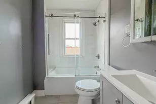 15 Elmwood Ave, Bridgeport, CT 06605 - Photo 5