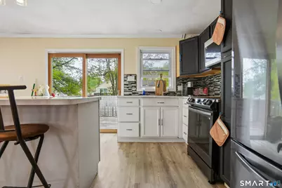 50 Ashford Street, West Haven, CT 06516 - Photo 11