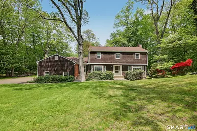 45 Carriage Drive South, Stamford, CT 06902 - Photo 3