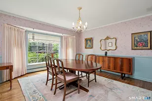 45 Carriage Dr S, Stamford, CT 06902 - Photo 7