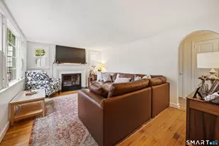 690 Forest St, East Hartford, CT 06118 - Photo 3