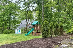 24 Centerview Dr, Shelton, CT 06484 - Photo 3