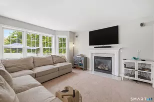 314 S Center St, Windsor Locks, CT 06096 - Photo 27