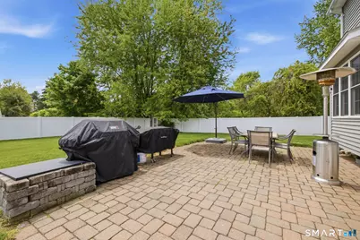 314 South Center Street, Windsor Locks, CT 06096 - Photo 9