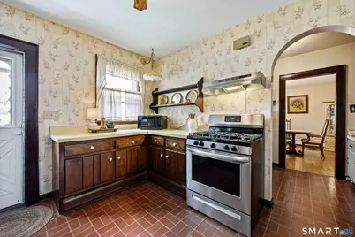 90 Harvard Avenue, Meriden, CT 06451 - Photo 11
