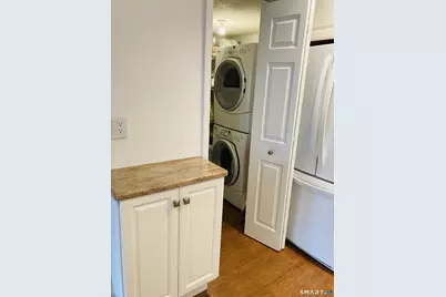 350 Grovers Avenue #10A, Bridgeport, CT 06605 - Photo 9