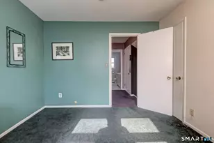 130 Brandon Ave, Stratford, CT 06614 - Photo 19