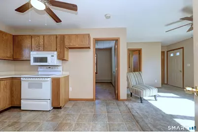 130 Brandon Avenue, Stratford, CT 06614 - Photo 31