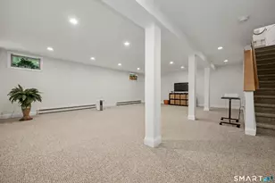 70 Fawn Ridge Ln, Norwalk, CT 06851 - Photo 17