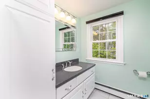 19 Westridge Dr, Simsbury, CT 06070 - Photo 27