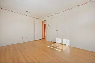 67 Barclay Drive, Stamford, CT 06903 - Photo 21