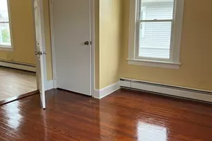 10 Cherry St, East Hartford, CT 06108 - Photo 15