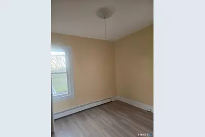 10 Cherry Street #2nd floor, East Hartford, CT 06108 - Photo 11