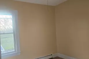 10 Cherry St, East Hartford, CT 06108 - Photo 11