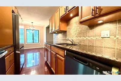 15 Woodsedge Drive #4C, Newington, CT 06111 - Photo 7