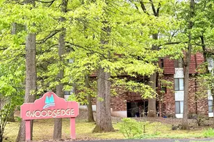 15 Woodsedge Dr, Newington, CT 06111 - Photo 3