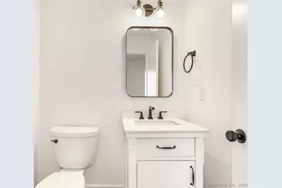 54 Main Street, New Canaan, CT 06840 - Photo 13