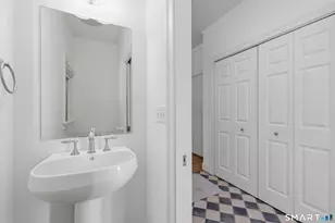 7 Mountainside Rd, West Hartford, CT 06107 - Photo 19