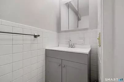 77 Webb Avenue #8, Stamford, CT 06902 - Photo 9