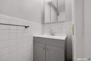77 Webb Ave, Stamford, CT 06902 - Photo 9