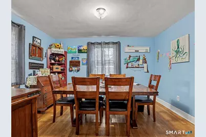2 North Forest Circle, West Haven, CT 06516 - Photo 7