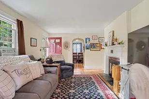 2 N Forest Cir, West Haven, CT 06516 - Photo 5