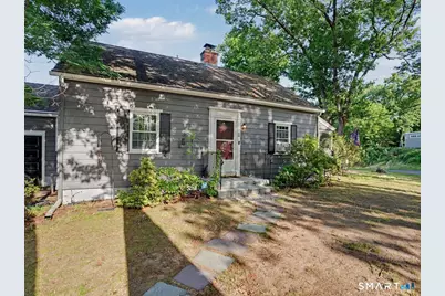 2 North Forest Circle, West Haven, CT 06516 - Photo 3