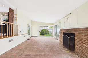 21 Elm St, Stonington, CT 06378 - Photo 9