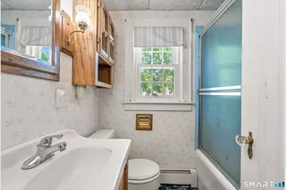 77 Newport Avenue, West Hartford, CT 06107 - Photo 29