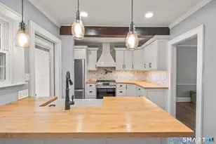 77 Newport Ave, West Hartford, CT 06107 - Photo 17