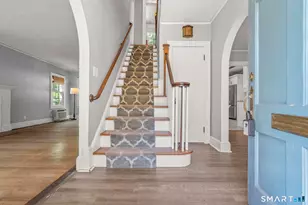 77 Newport Ave, West Hartford, CT 06107 - Photo 3