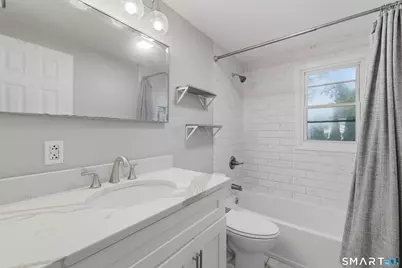 40 Pine Street, Newington, CT 06111 - Photo 19