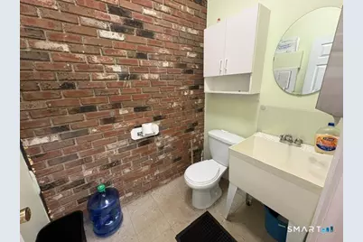 601 Boston Post Road #5, Milford, CT 06460 - Photo 3