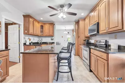 51 Johnson Avenue, Stratford, CT 06614 - Photo 21