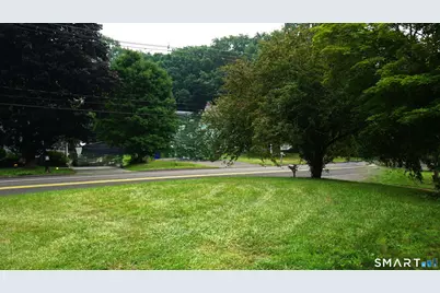 39 Grove Street, Wallingford, CT 06492 - Photo 3