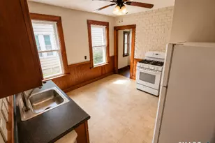 99 Westfield Ave, Ansonia, CT 06401 - Photo 11