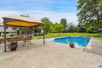 13 Donnelly Drive, New Fairfield, CT 06812 - Photo 15