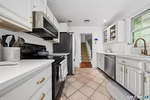 18 Cartbridge Rd, Weston, CT 06883 - Photo 7