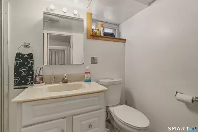 1390 Boulevard Boulevard, West Hartford, CT 06119 - Photo 33