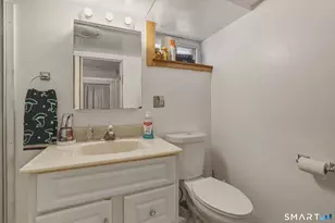 1390 Blvd Blvd, West Hartford, CT 06119 - Photo 33