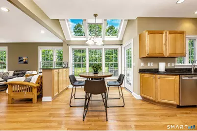 125 Peck Hill Road, Woodbridge, CT 06525 - Photo 13