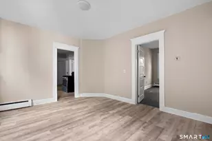 37 Plaza Ave, Waterbury, CT 06710 - Photo 19
