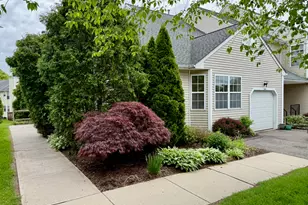 204 Gray Fox Ln, Rocky Hill, CT 06067 - Photo 5