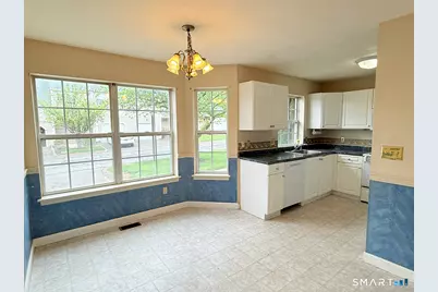 204 Gray Fox Lane #204, Rocky Hill, CT 06067 - Photo 11